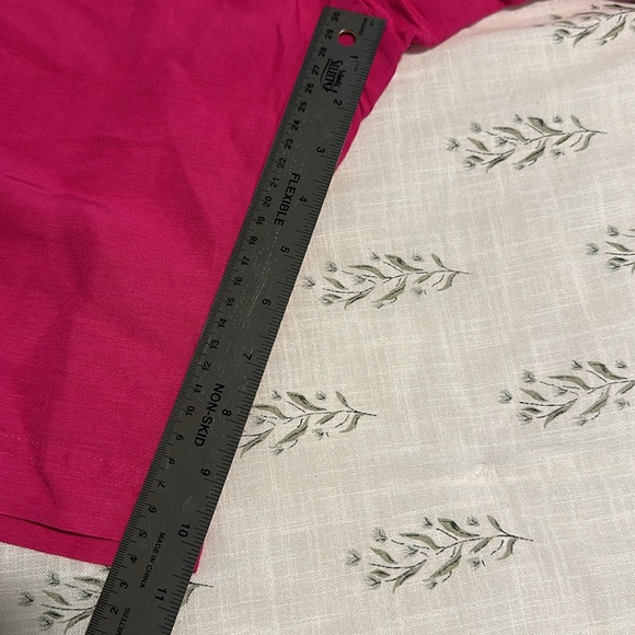 Coldwater Creek Natural fit magenta pull on shorts women’s 14 - Picture 5 of 8